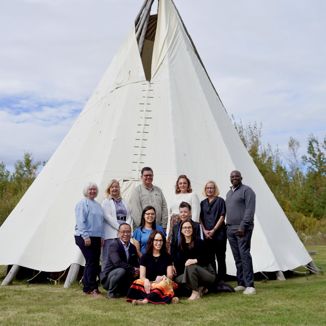 Personnel de l’Ordre des infirmières et infirmiers de l’Ontario (OIIO) et l'Indigenous Primary Health Care Council (IPHCC).